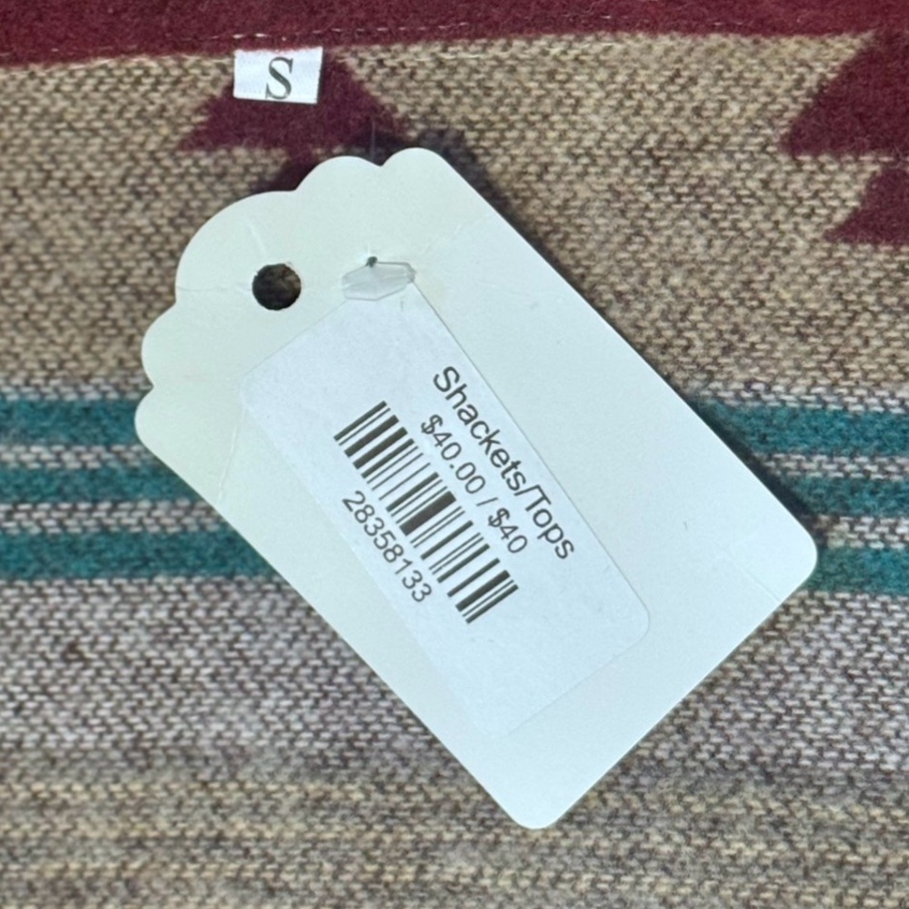 Boho Style Aztec Patterned Shacket NWT - image 4